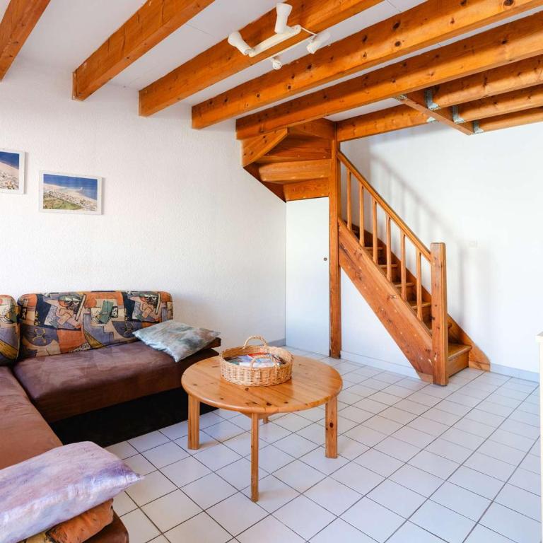 Pavillon pour 6, proche plage, avec terrasse, parking et animaux acceptés - FR-1-409-257 - Villa - 2