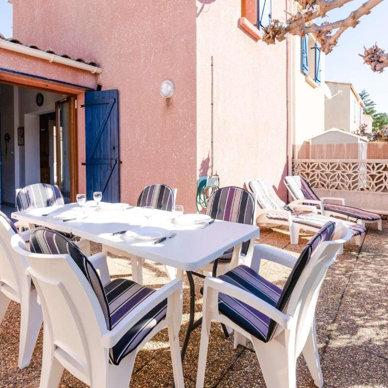Pavillon pour 6, proche plage, avec terrasse, parking et animaux acceptés - FR-1-409-257 - Villa - 7