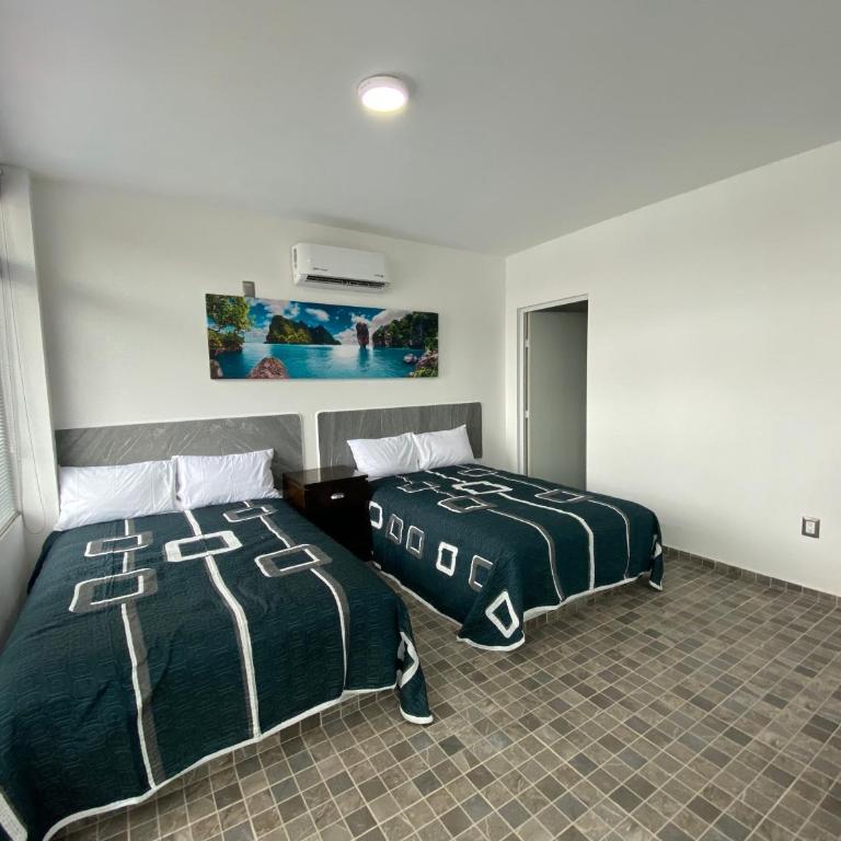 Blue Inn Hotel & Suites - Double Room - 1