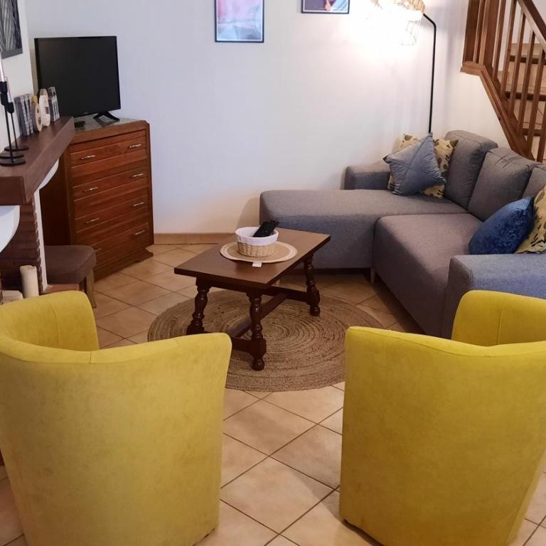 A 200 mètres du château : maison de ville - Maison 3 Chambres - 7