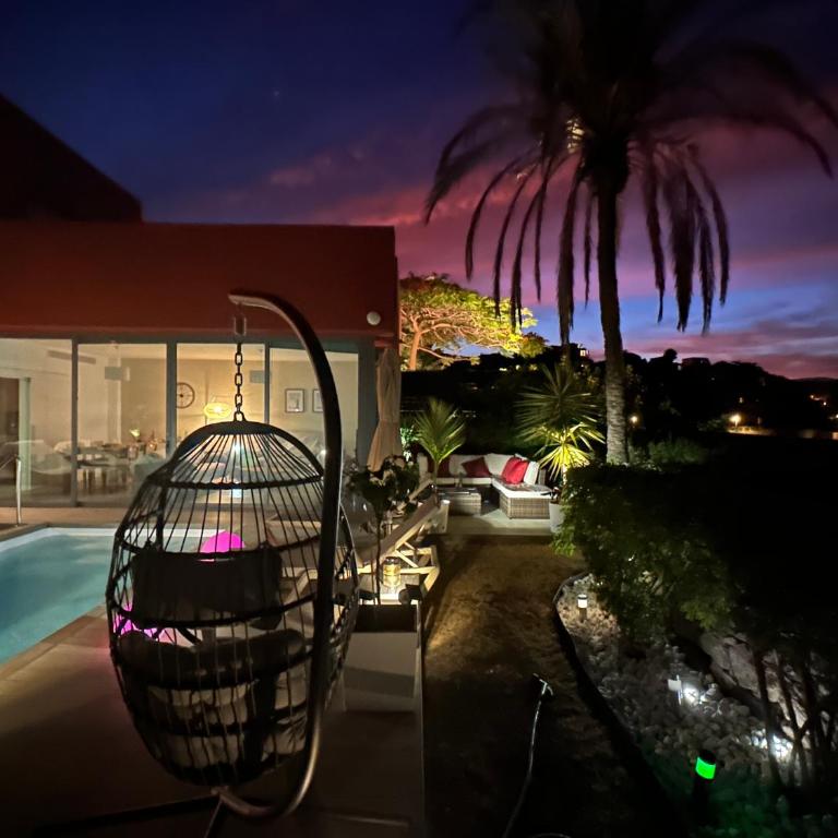 APARTMENT VILLA Cooper l HEATED Pool l PVT Garden I GOLF I SEA VIEWS - Two-Bedroom Villa - 3