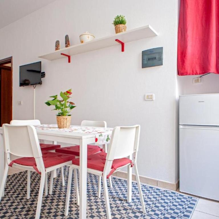 CASA PATTI - One-Bedroom Apartment - 2
