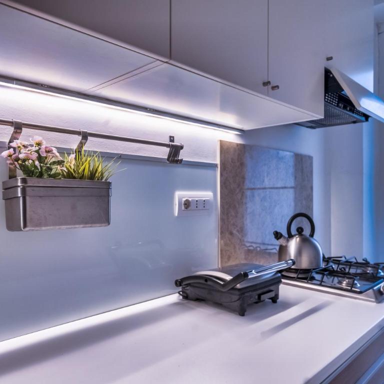 Andrea's Place Milan - Appartamento con 2 Camere da Letto - 10