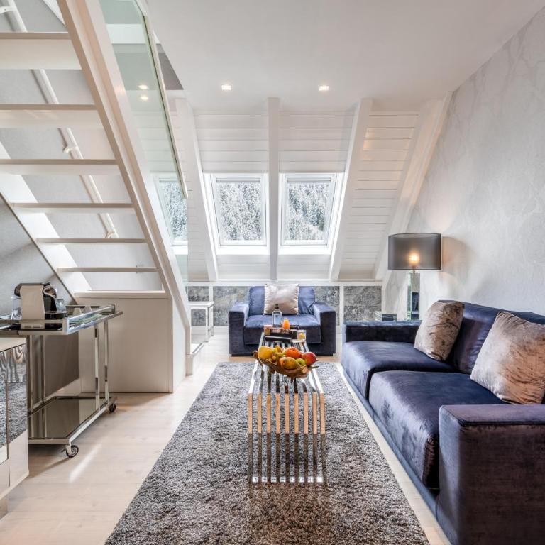 Hotel Val de Neu G.L. - Suite Real - 6