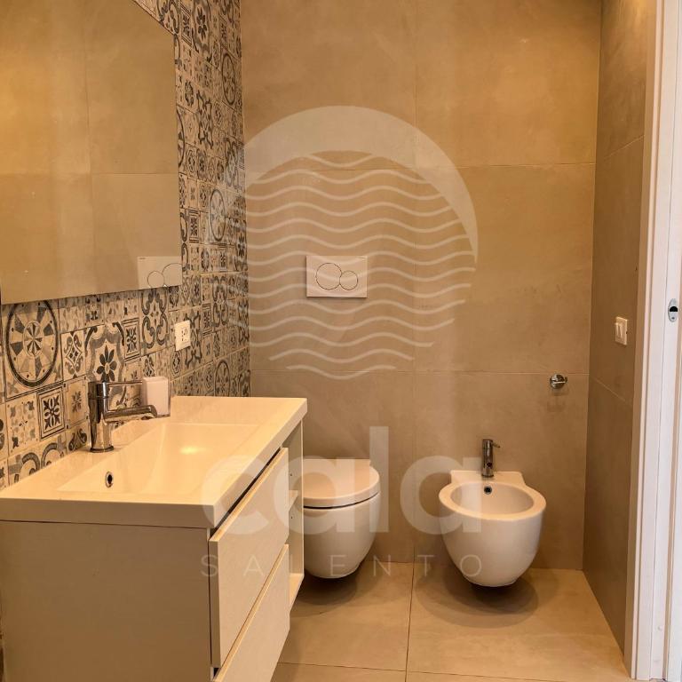 Room 303 - Piano Terra Spiaggia a 200m By Cala Salento - Classic Quadruple Room - 8