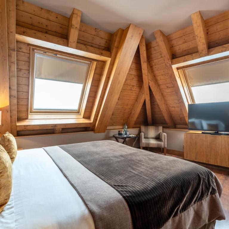 Hotel Val de Neu G.L. - Habitación Superior Neu (2 adultos + 1 niño) - 3