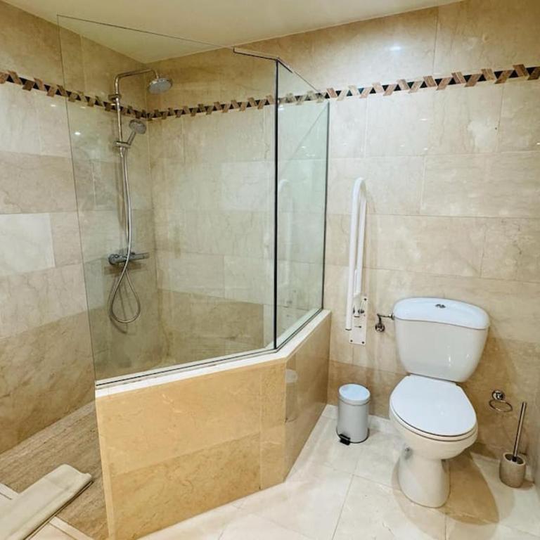 Magna Marbella 2 Bed apt with speacular sea views - Apartamento de 2 dormitorios - 20