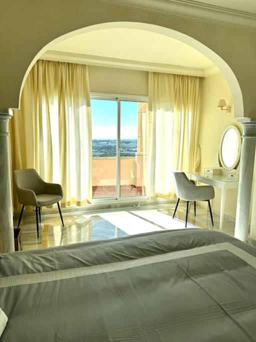 Magna Marbella 2 Bed apt with speacular sea views - Apartamento de 2 dormitorios - 13