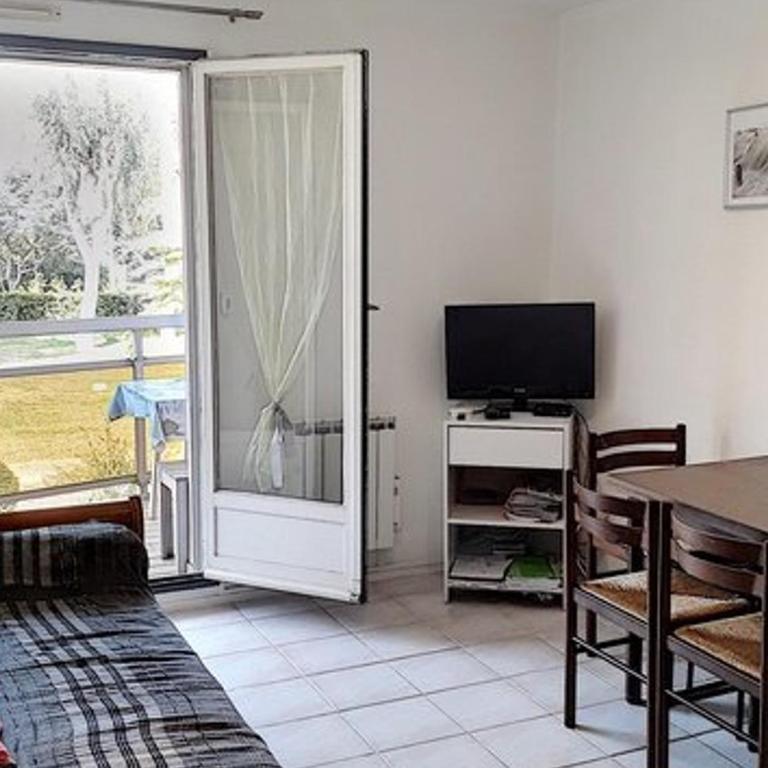 T2 cabine proche plages et commerces avec garage à Bormes-les-Mimosas - FR-1-610-60 - Apartamento (6 adultos) - 11