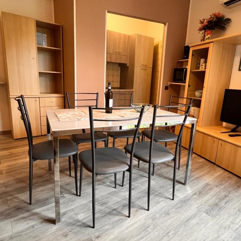 Casa Meda Girasole - Appartamento con 2 Camere da Letto - 3