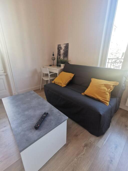 Lumineux T1 Climatisé 100m des Métro Tram - Apartment mit 1 Schlafzimmer - 7