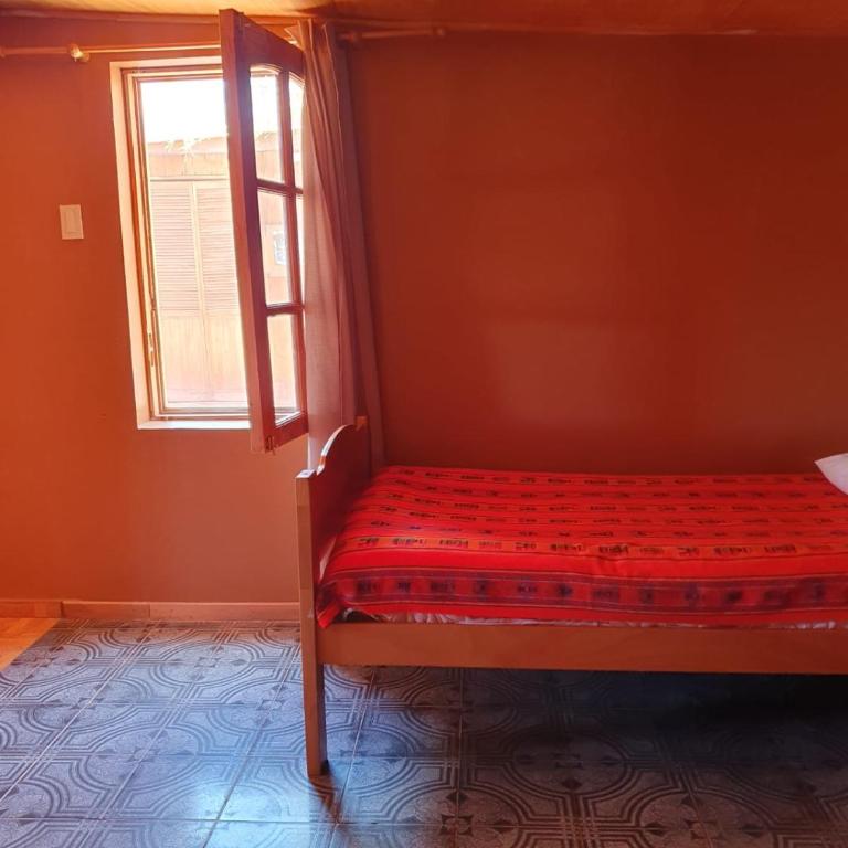 Hostal Candelaria - Habitación Triple con baño privado - 2
