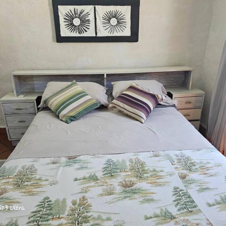 Espacios amplios con terraza y piscina spa - Three-Bedroom House - 40