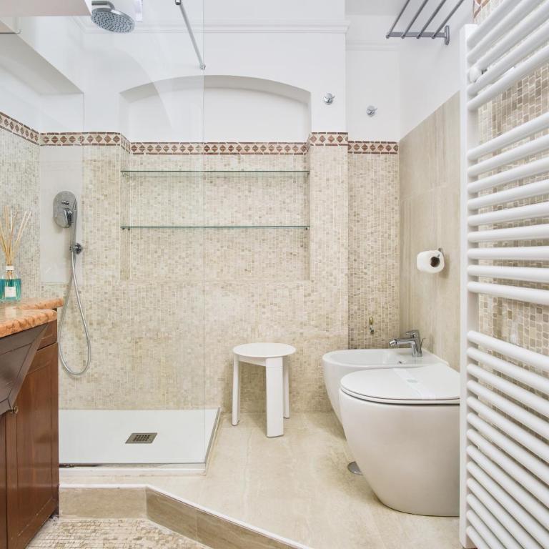 Pink Star Napoli Luxury Apartment - Two-Bedroom Apartment - 11