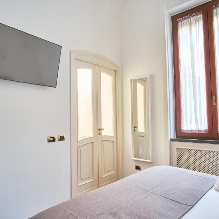 Pink Star Napoli Luxury Apartment - Two-Bedroom Apartment - 10