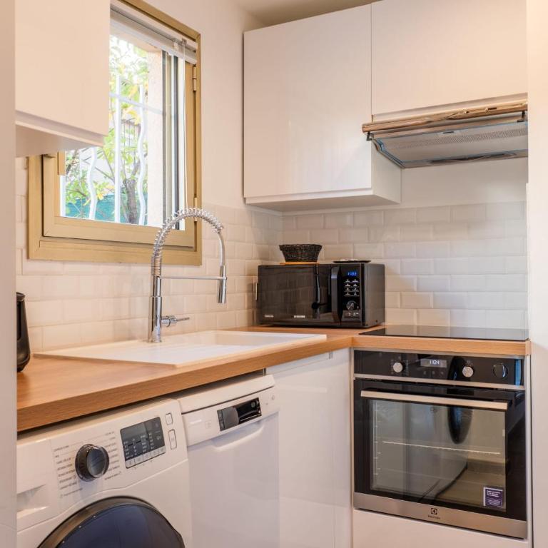 RARE ! Studio with terrace 5min walk to the Palais - Apartamento - 7