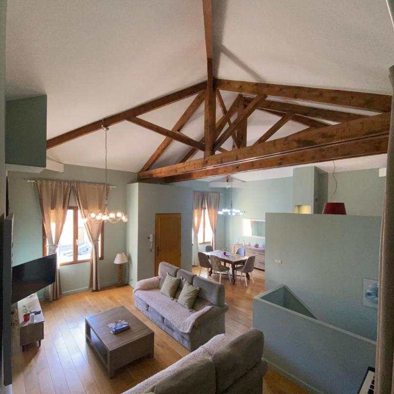 Maison familiale 3 chambres, parking gratuit - Three-Bedroom House - 2