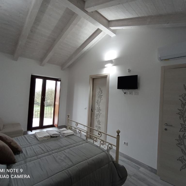LUX VERA B & B - Camera Budget Matrimoniale/Doppia con Letti Singoli - 4