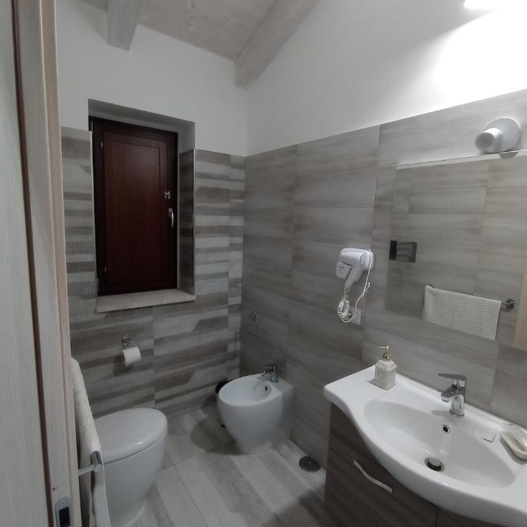 LUX VERA B & B - Camera Budget Matrimoniale/Doppia con Letti Singoli - 5