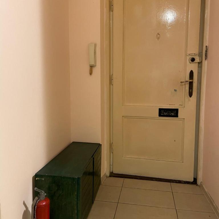 BG Sunflower Apartment - Krevet u 6-krevetnoj Mešanoj Spavaonici - 7