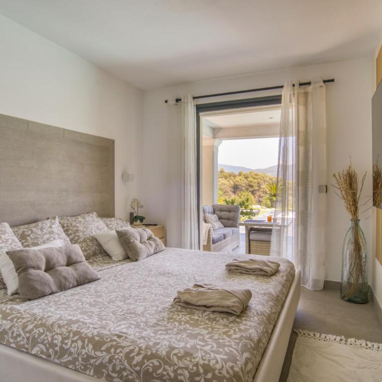 SUITE 20m2 DANS VILLA PISCINE JACUZZI - Chambre Double - Vue sur Piscine - 8