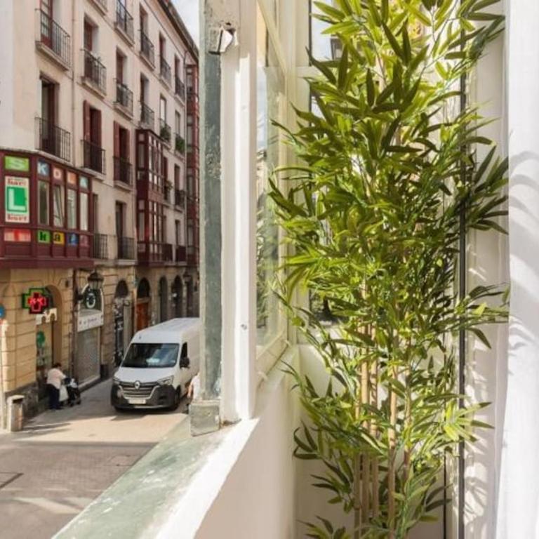 La cruz cozy apartment by Next Stop Bilbao - Three-Bedroom Apartment - 15