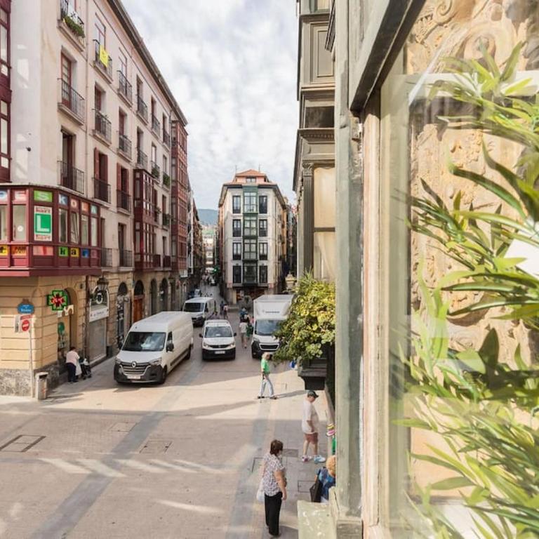 La cruz cozy apartment by Next Stop Bilbao - Three-Bedroom Apartment - 43