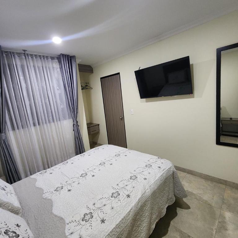 HOTEL CASA MARED Corferias-Embajada Americana - Habitación Doble con baño privado - 4