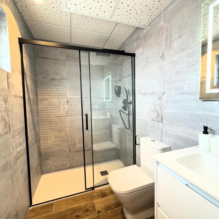 Apartamentos Identia Sport by gaiarooms - Estudio Superior - 12
