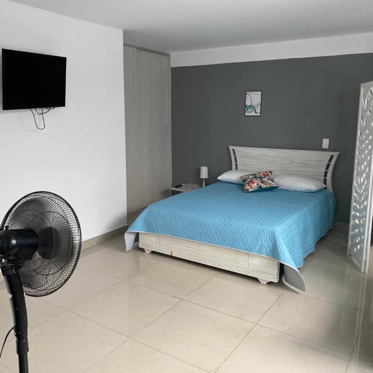 Apartamento Envigado 301 - One-Bedroom Apartment - 3