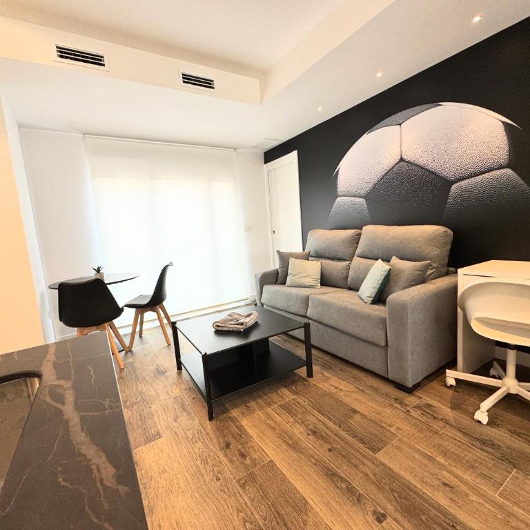 Apartamentos Identia Sport by gaiarooms - Estudio Superior - 33
