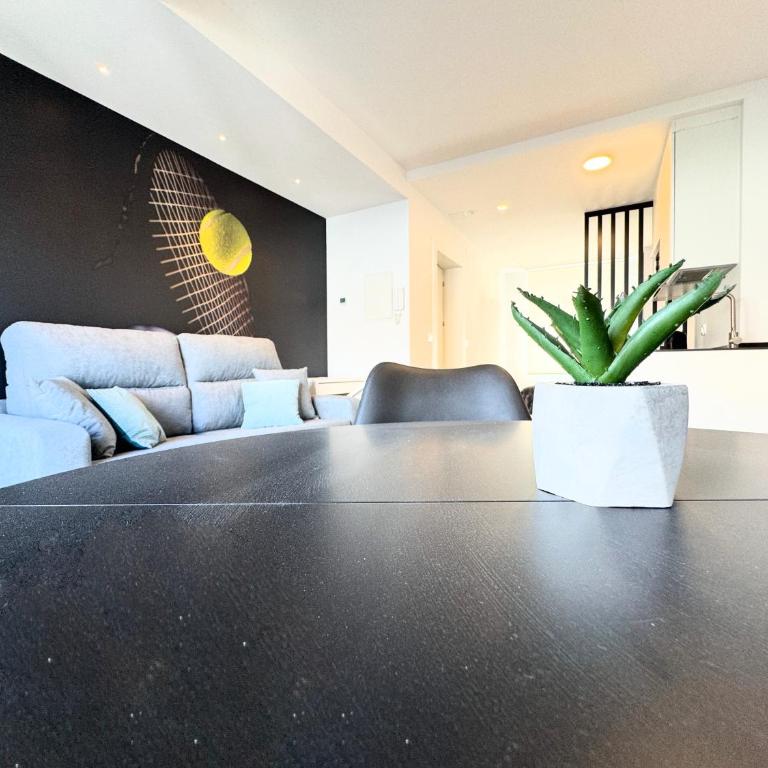 Apartamentos Identia Sport by gaiarooms - Estudio Superior - 53