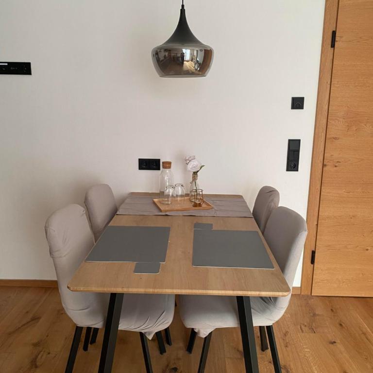 Ferienwohnung Sunnseit - Apartment mit Dusche - 6
