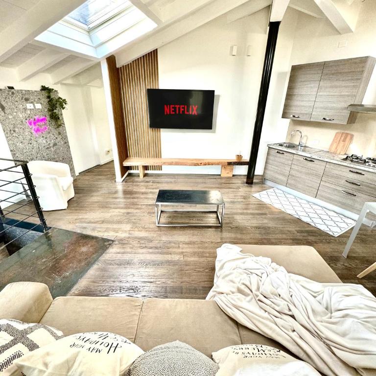 BRIDGE Apt Brescia - Netflix - wifi - Appartamento con 2 Camere da Letto - 5