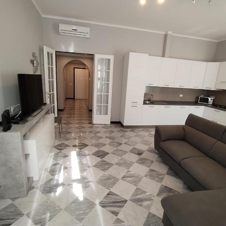 APPARTAMENTO ESTHER Levanto - Apartment - 1