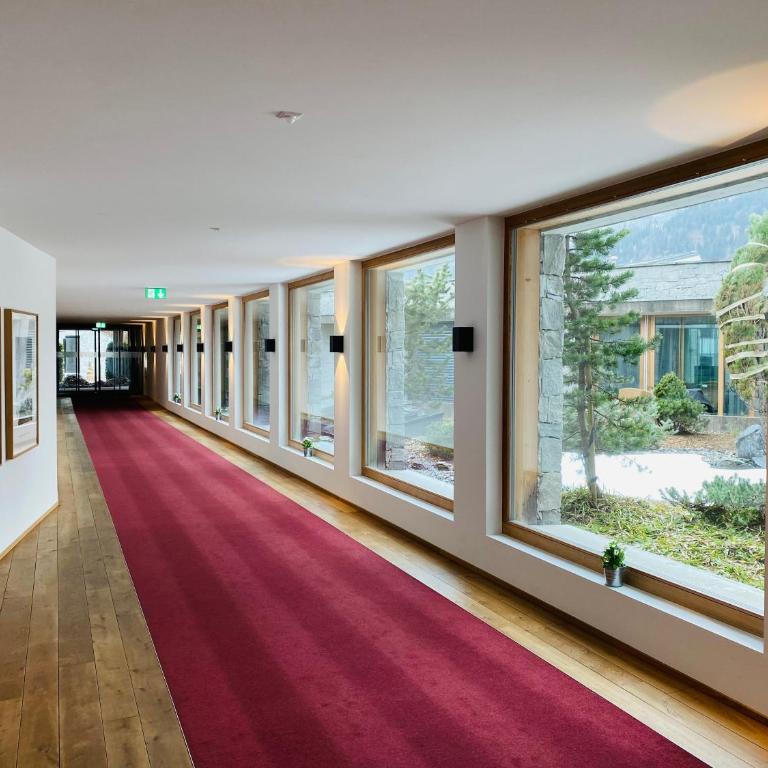 Luxus-Mountain-Suite Rocca Bella mit Dampfbad & saisonalem Aussen-Pool - Apartment mit 1 Schlafzimmer und Garten - 21