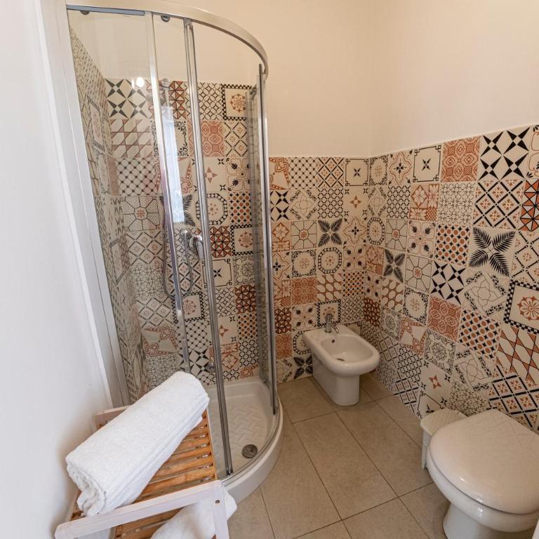 B&B - Le Tre Comari - Camera Tripla Comfort - 5