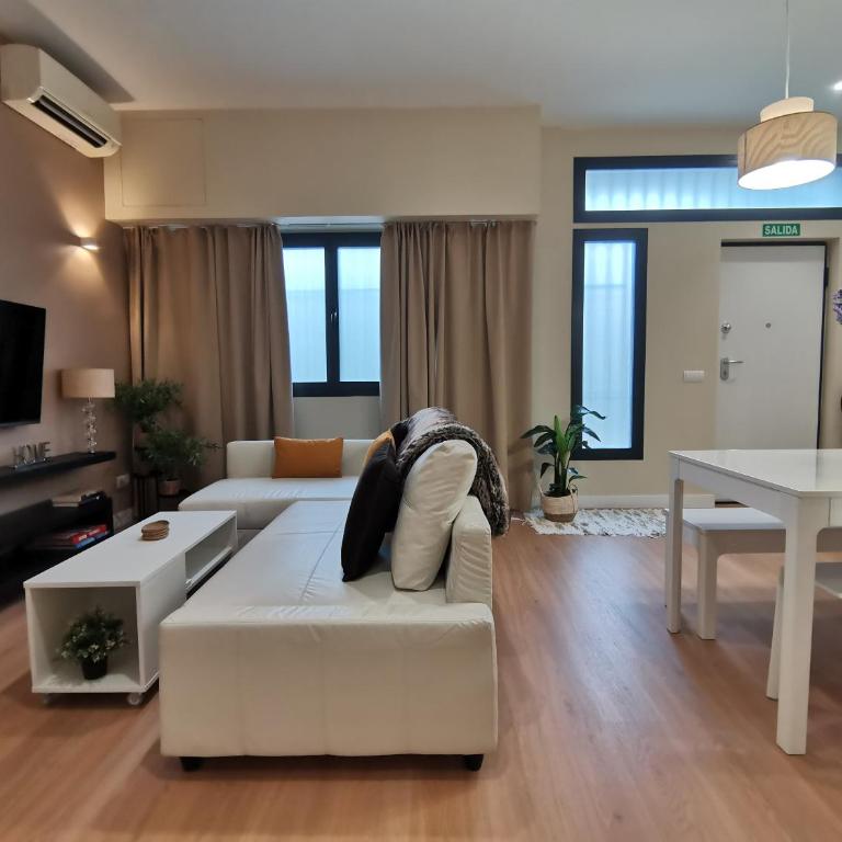 Apartamento de Lujo - A 10 minutos del centro - One-Bedroom Apartment - 9