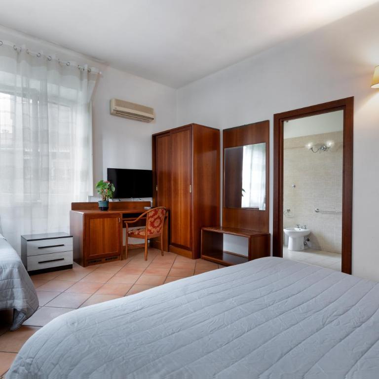 Comfort Rooms Villa Gaia Tor Vergata - Chambre Triple Supérieure - 2