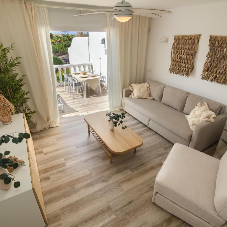 Apartment with balcony - Sunny Holidays Tenerife - Two-Bedroom Apartment - 24
