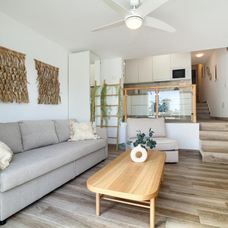 Apartment with balcony - Sunny Holidays Tenerife - Two-Bedroom Apartment - 14