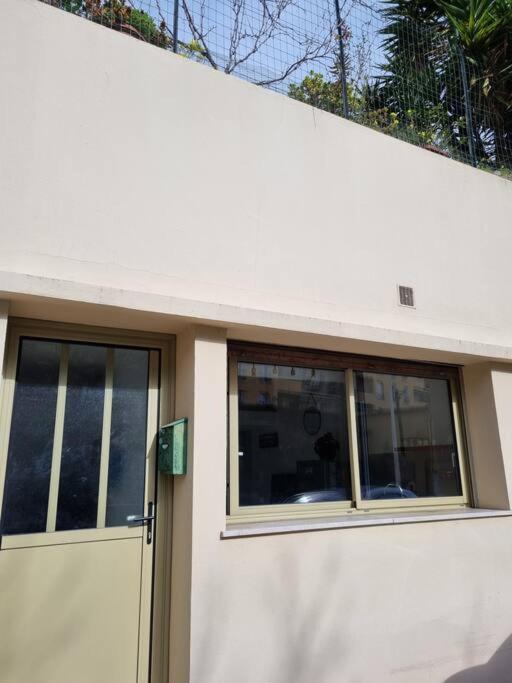Loft studio avec mezzanine, limitrophe Monaco - Appartement 1 Chambre - 21