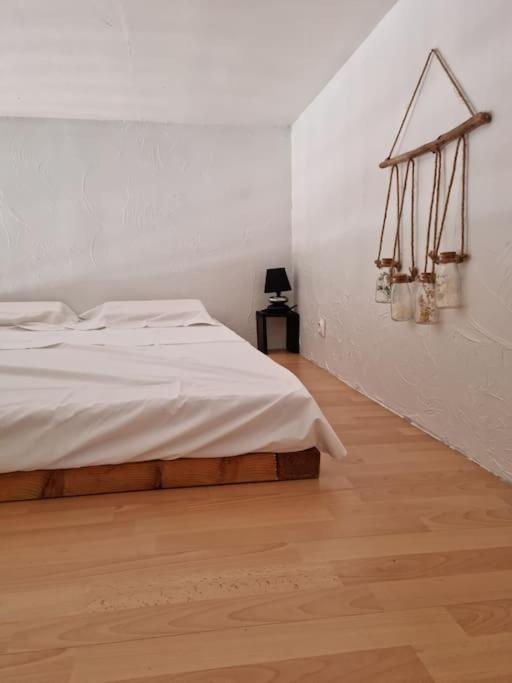 Loft studio avec mezzanine, limitrophe Monaco - Appartement 1 Chambre - 16