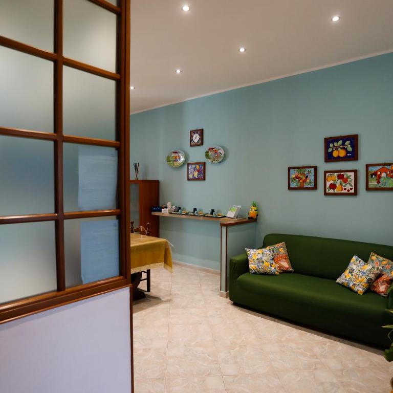 Biddizzi Apartment - Two-Bedroom Apartment - 14