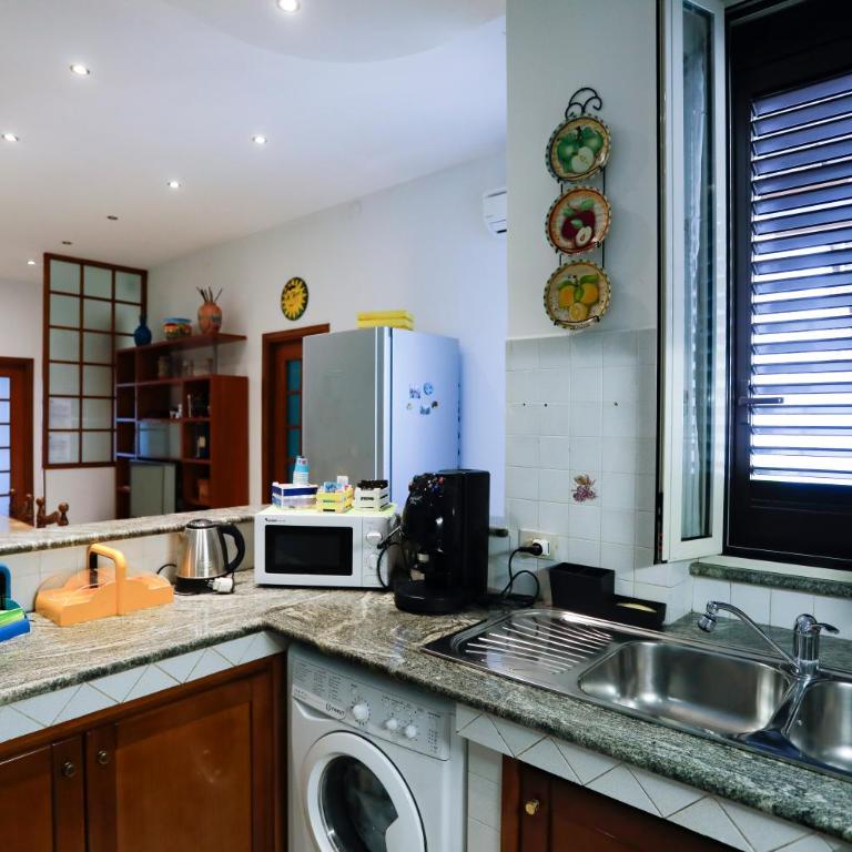 Biddizzi Apartment - Two-Bedroom Apartment - 25