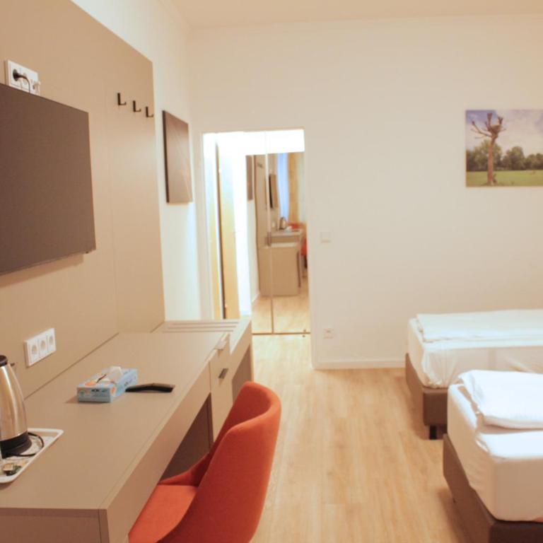 Isar City Hotel - Standard Triple Room - 12