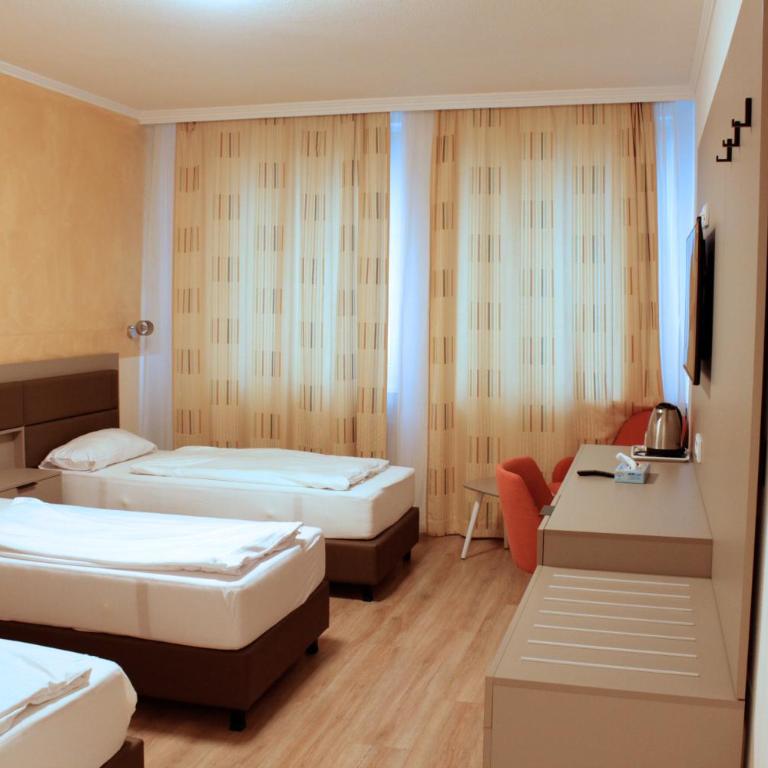 Isar City Hotel - Standard Triple Room - 5