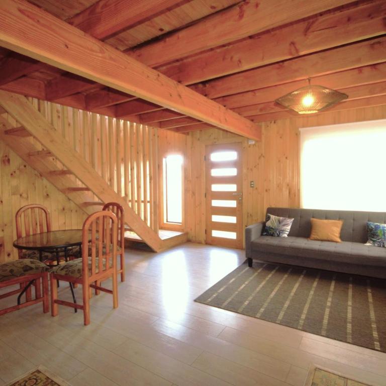 Casa Neltume Huilo Huilo - Three-Bedroom House - 1