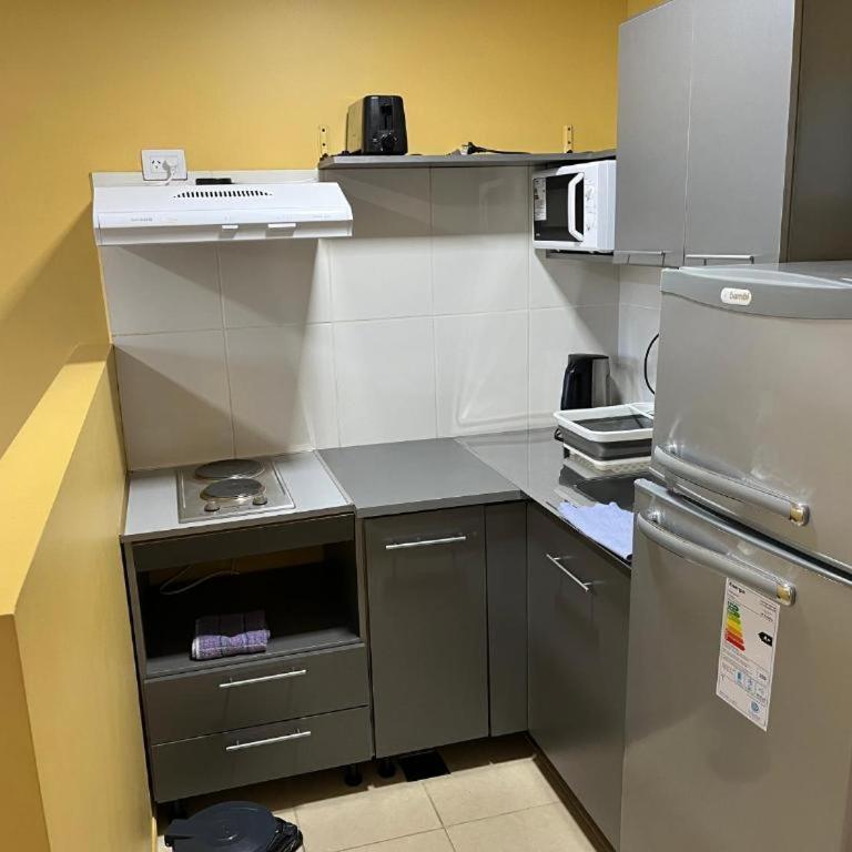 Cómodo monoambiente en el centro de la ciudad - Studio Apartment - 4