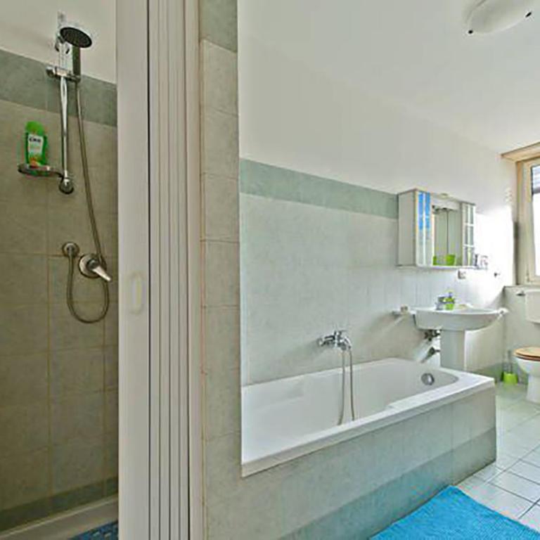 Shared apartment in Catania center. - Single Room with Balcony - 12